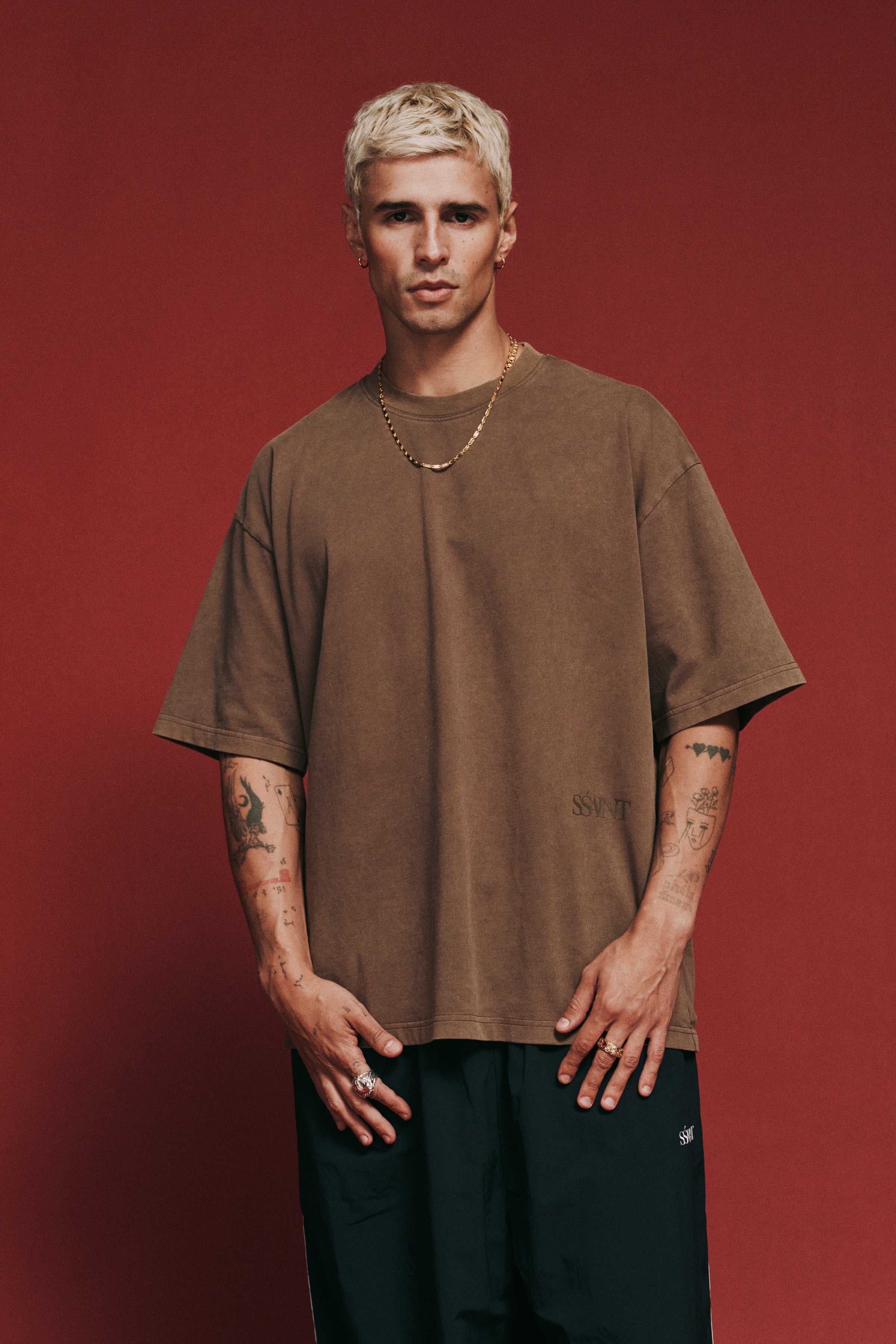 THE LEGACY TEE - VINTAGE BROWN // TONAL LOGO