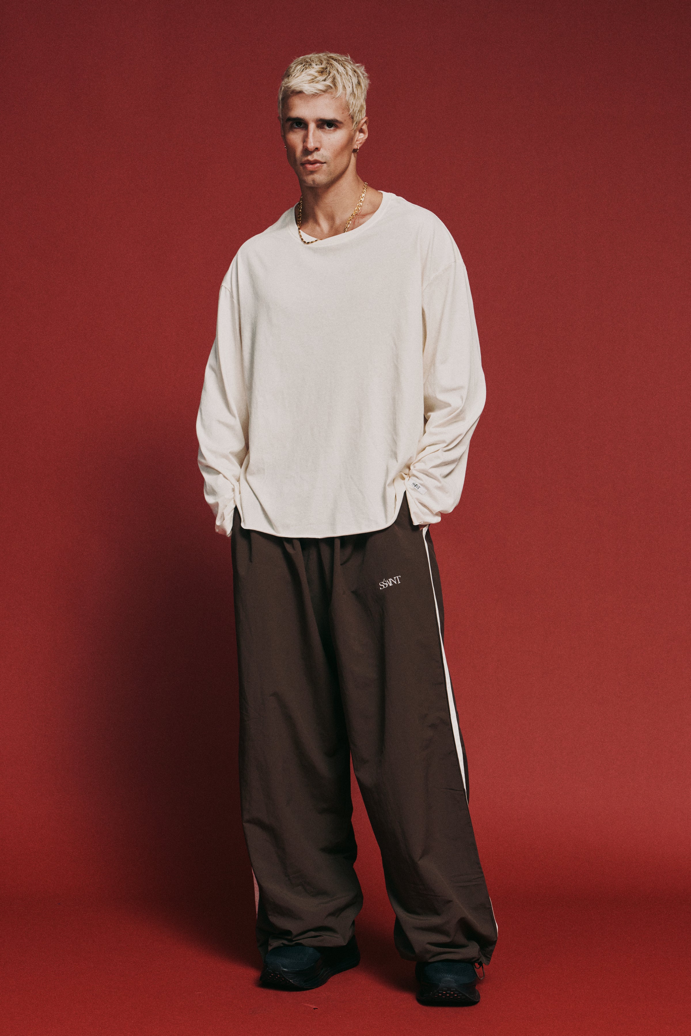 THE VICTORY LONG SLEEVE - CREAM