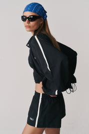 WINDBREAKER SHORT - BLACK