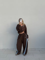 SŚAINT CROPPED HOODIE - BROWN