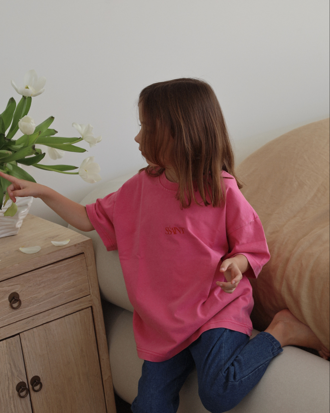 KIDS NO VACANCY TEE - DARK PINK