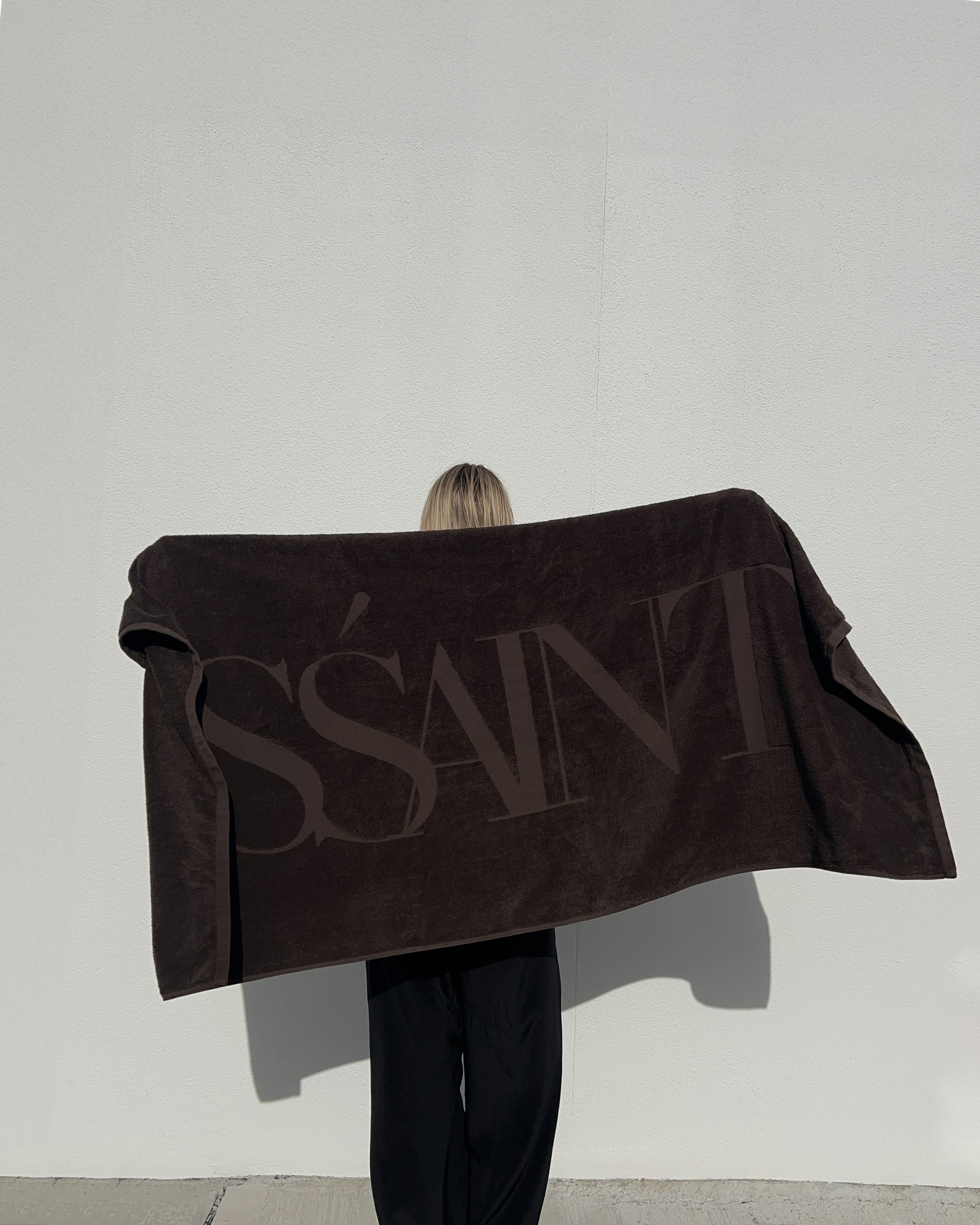 SŚAINT CHOCOLATE TERRY TOWEL