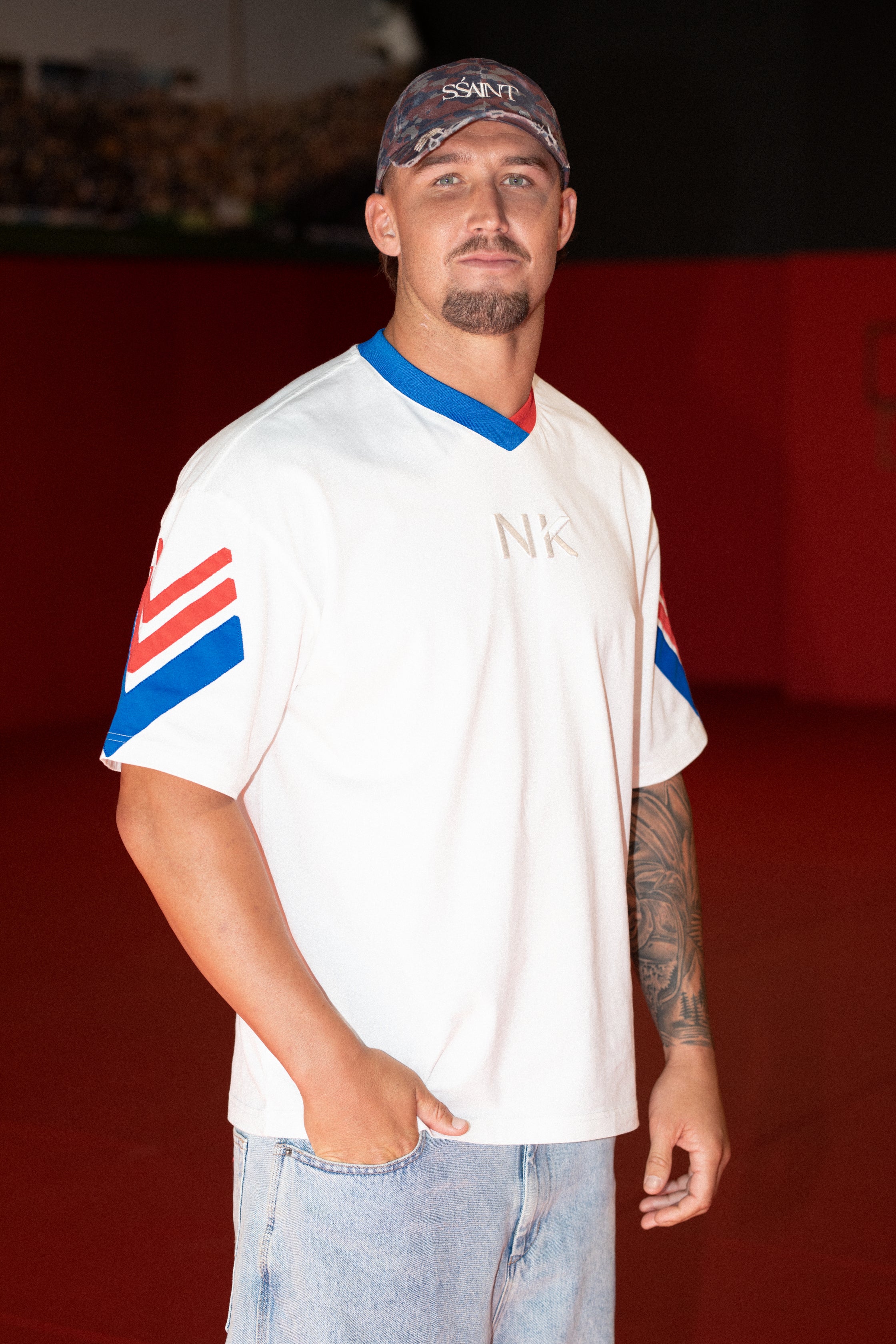 SŚAINT X NK TEE
