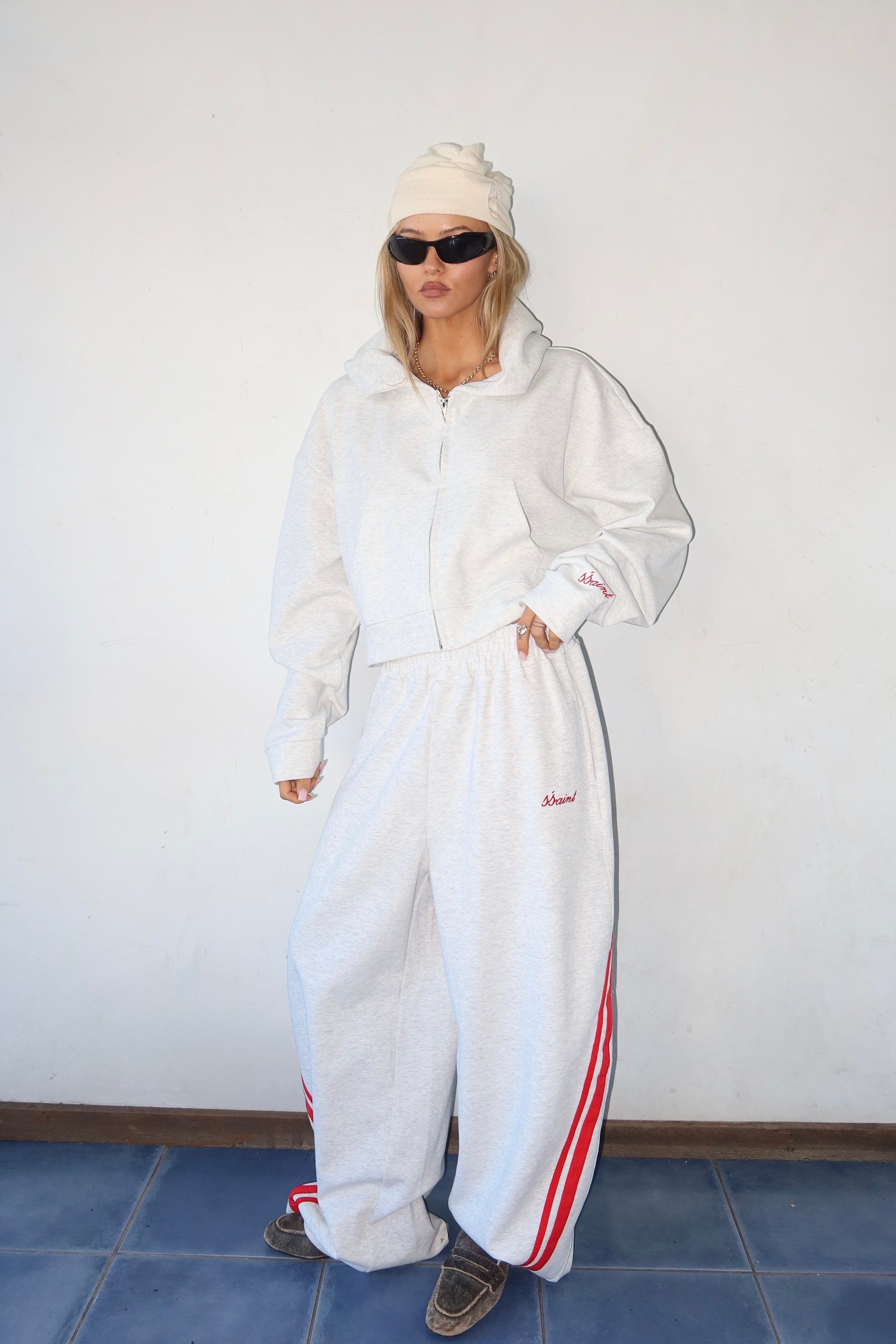 SŚAINT BARREL PANT - GREY & RED