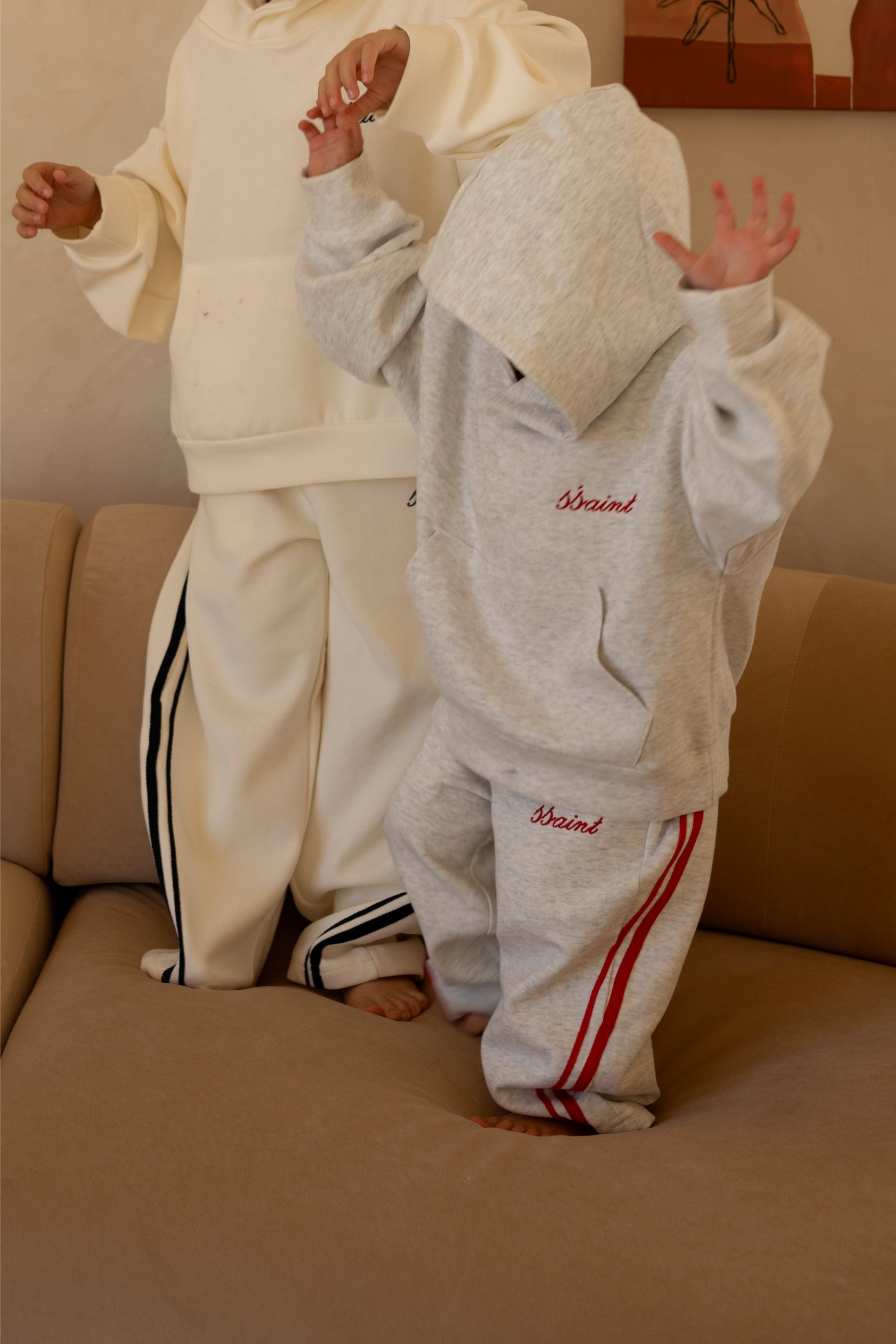 KIDS BARREL PANTS - GREY & RED