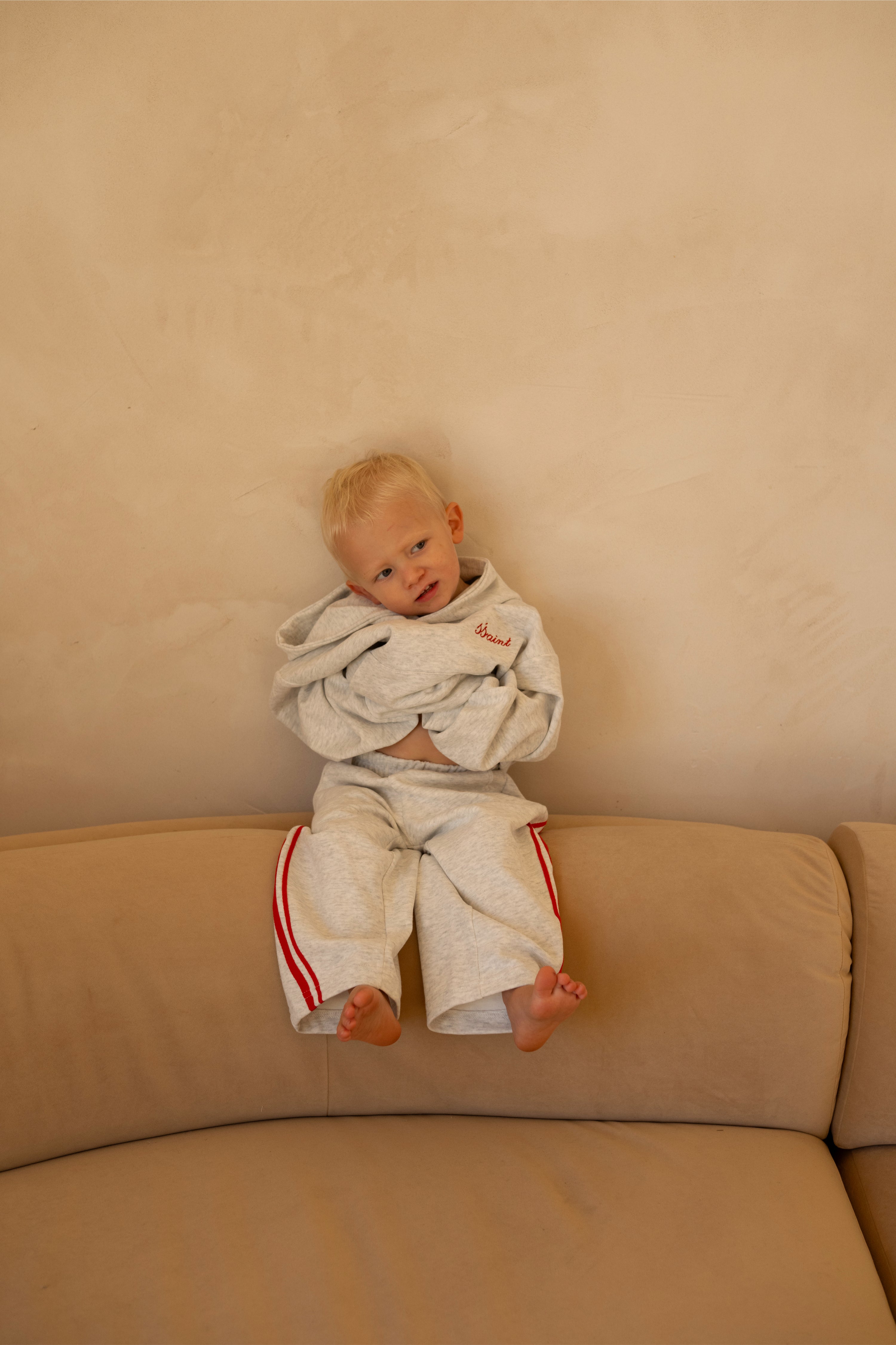 KIDS BARREL PANTS - GREY & RED