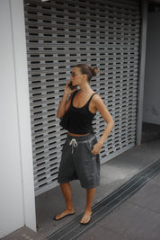 DISTRESSED LOUNGE SHORTS