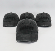 SŚAINT LOGO CAP - BLACK ACID WASH