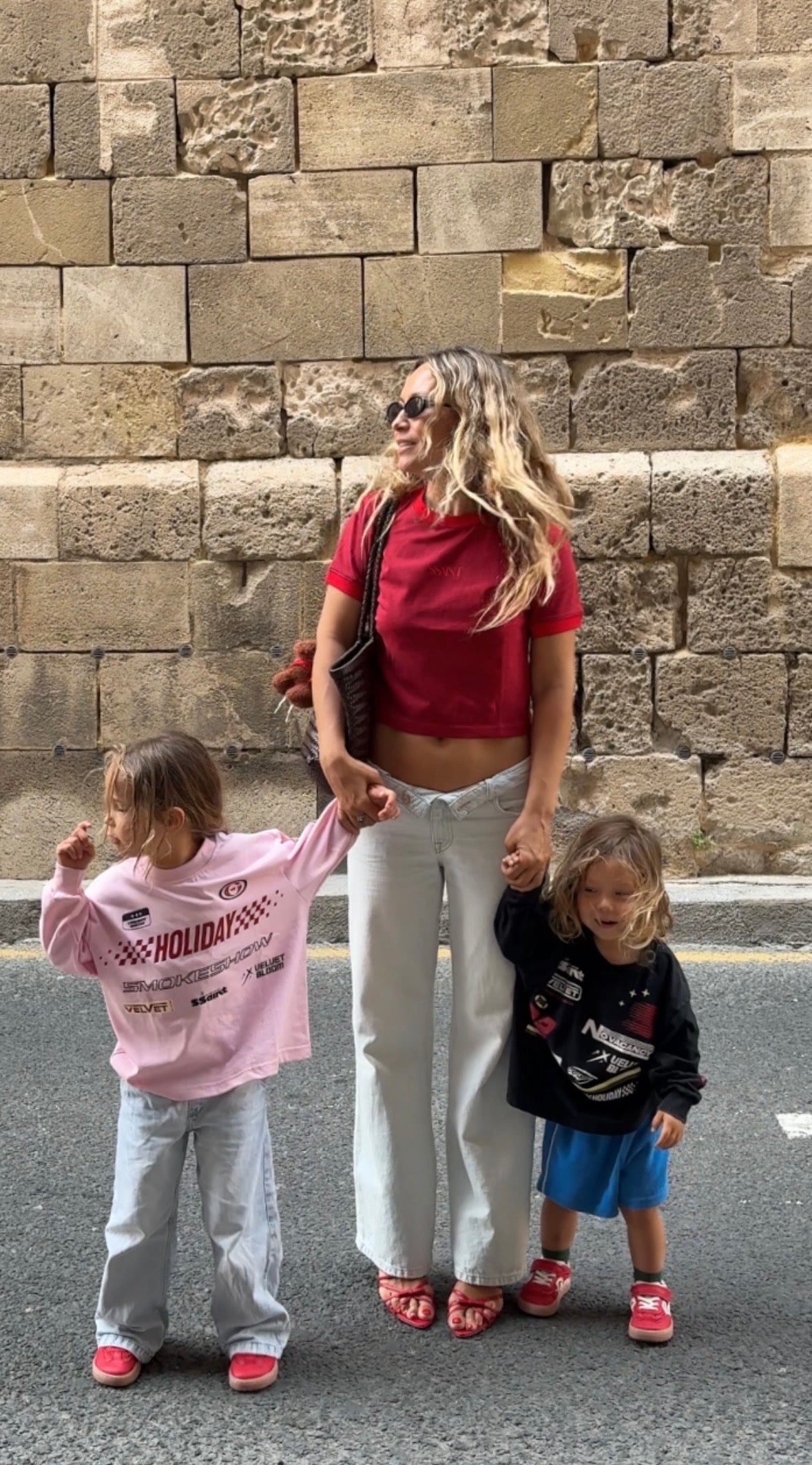 SŚAINT LOGO BABY TEE - RED